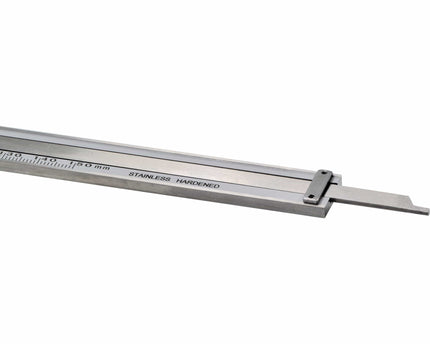 INSIZE Measuring Equipment INSIZE Metric Dial Caliper  0-200mm Range Series 1311-200A